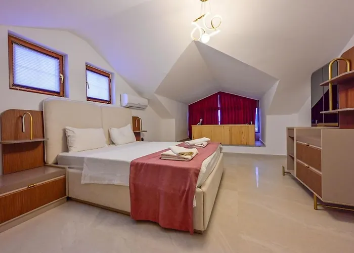 Villa Kalamos - 10 Person With Private Pool In Oludeniz-hisaronu *